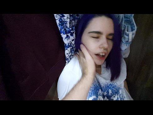 ❤️ Нашао сам своју сестру у орману и помогао јој да сврши Секс код нас sr.pornpictureshq.ru ☑